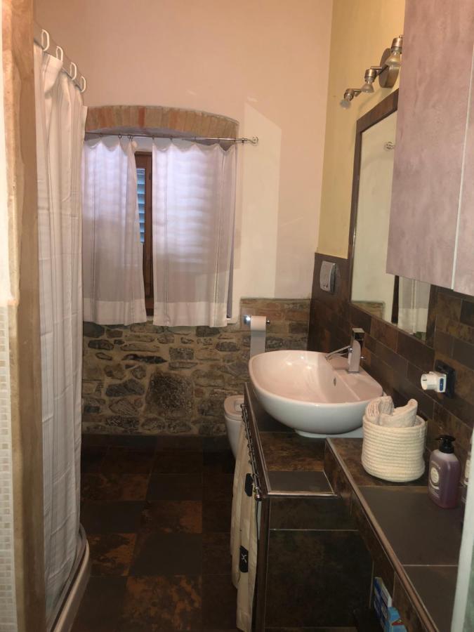 شقة Vacanza In Chianti Badia A Passigano المظهر الخارجي الصورة